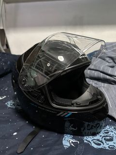 MT Axxis Full Face M Helmet
