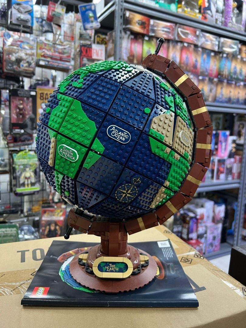 N)開封品無盒已砌Lego 21332 The Globe 地球儀, 興趣及遊戲, 玩具