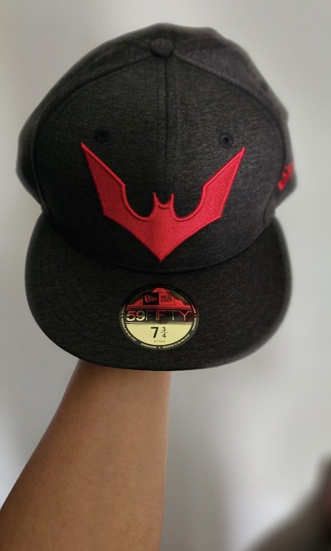NEW ERA x DC BATMAN BEYOND 59Fifty Men s Fashion Watches Accessories Cap Hats on Carousell