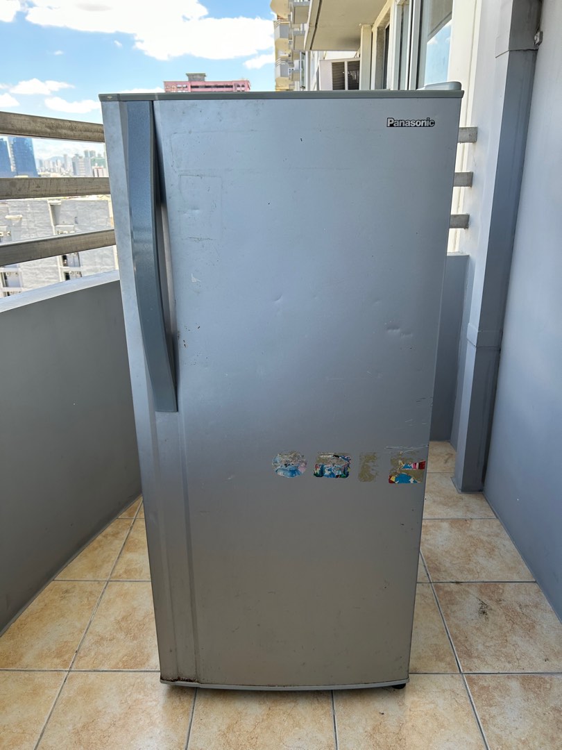 Panasonic Refrigerator NRA7410E 60x55x120 230V 0.70A 95W 6.7cu.ft