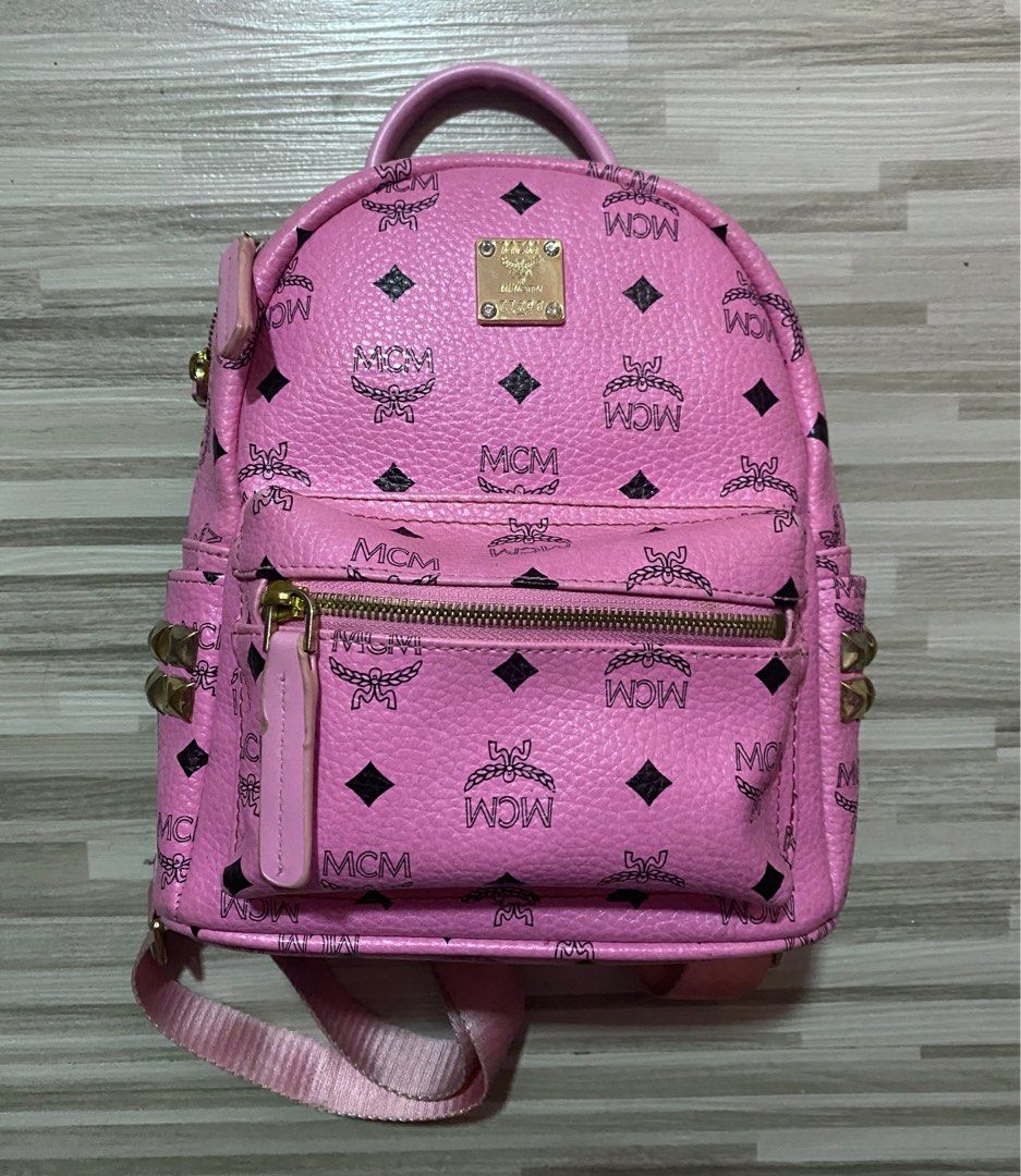 Dark pink outlet mcm backpack
