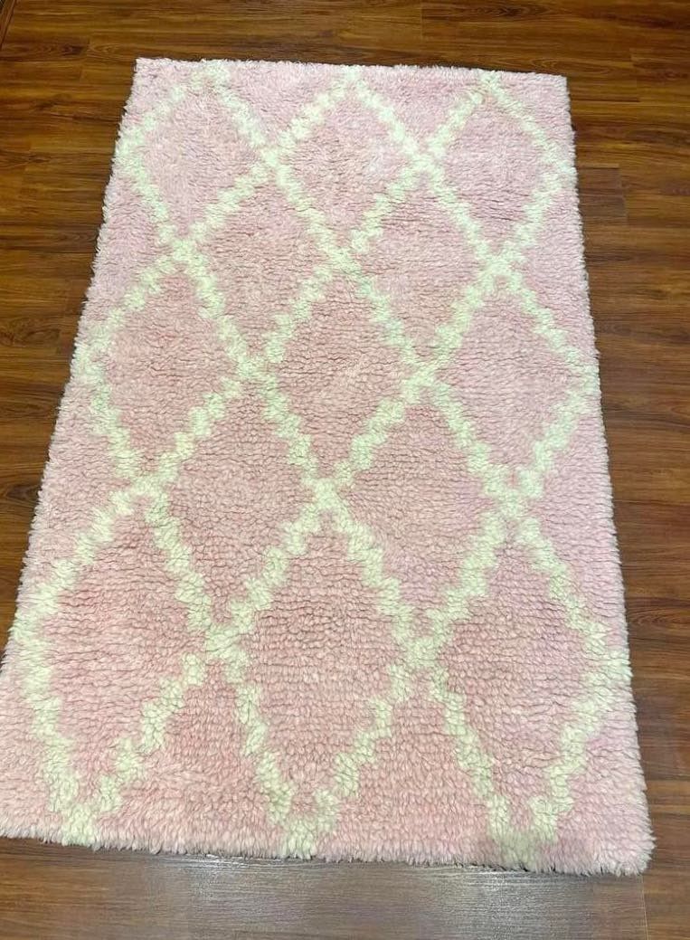 Pottery barn carpet on Carousell