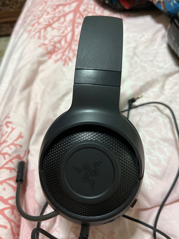 Razer, Audio, Headphones & Headsets on Carousell