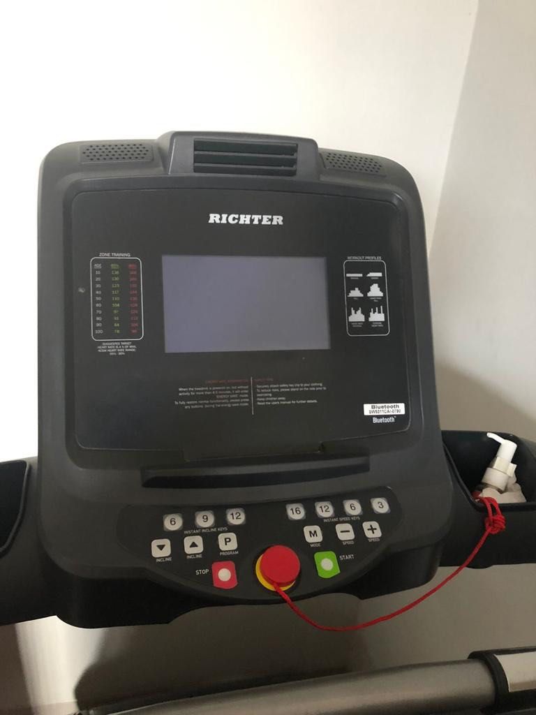 Richter clearance treadmill bluetooth