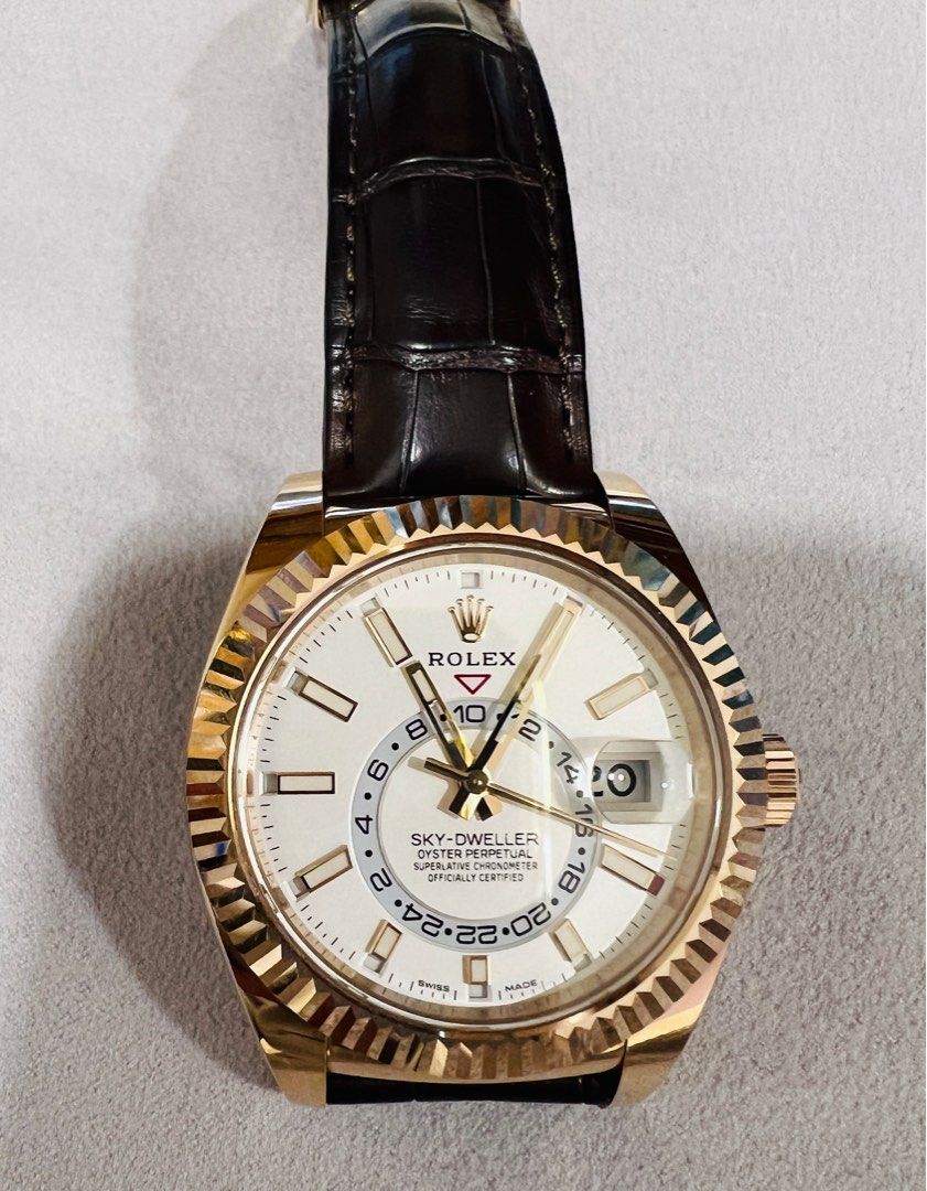 Rolex Sky-Dweller 326135 Rose gold White 42mm (Category: Watches) located in Singapore. Submitted by luxretrocollection (Listing ID 1227610539, Image 2). Description: Rolex Sky-Dweller 326135 Rose gold White 42mm Rolex Sky-Dweller 42mm 326135 White Dial Rose Gold Brown Alligator Band 2019 Box/Card 326135 Automatic 42mm White Rose gold - Watch with original box and original papers - Sapphire crystal - 2019 Comes with full set. Feel free to ask any