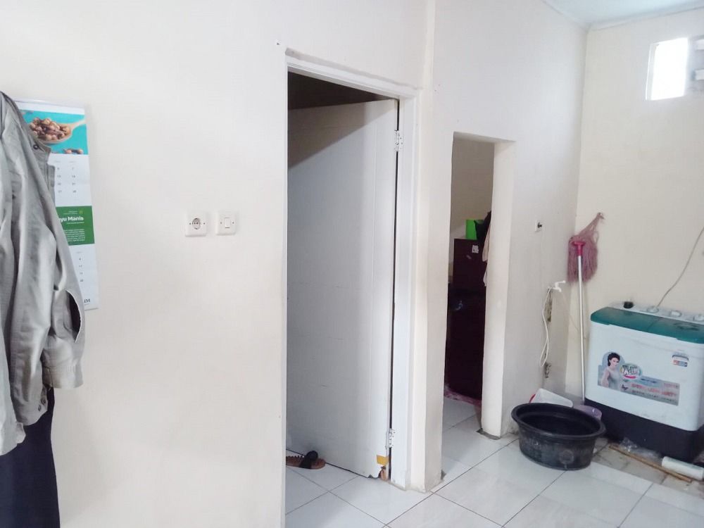 rumah_dijual_di_cibinong_dekat_1681959977_c3ca818c_progressive