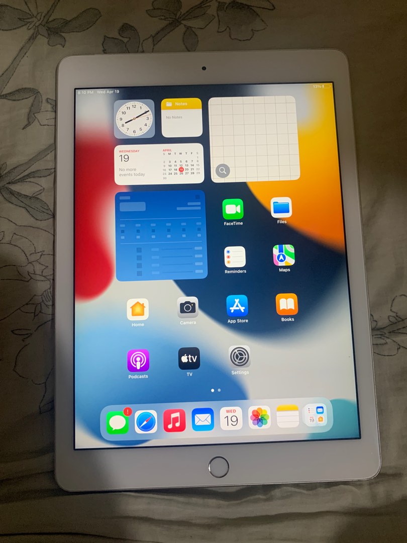 Rush!!! iPad Air 2 64GB Cellular - FU any sim, Mobile Phones & Gadgets ...