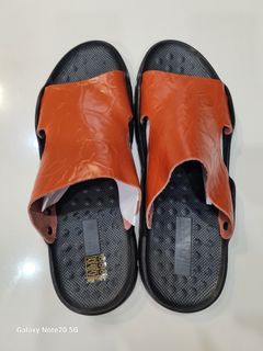 Men Studded Detail Arabic Sandals