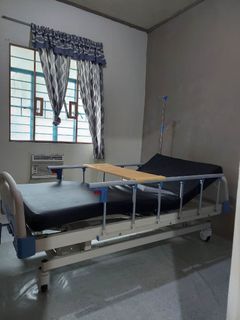 Second Hand Hospital Bed 3 Cranks With LEATHERETTE FOAM, OVERBED TABLE & IV POLE (HEAVY DUTY)