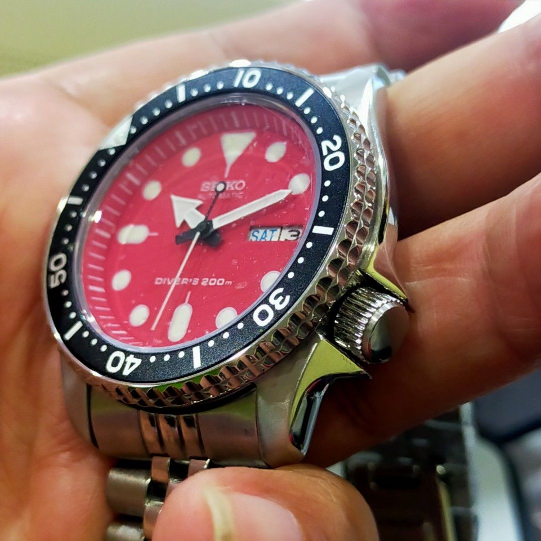 Seiko Diver watch 200m red dial automatic Japan Men s Fashion