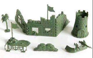 Set of 7 piece 3D Army / Military Props Cake Toppers