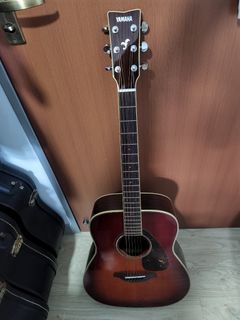 Solid Top Yamaha FG730S  Gitar