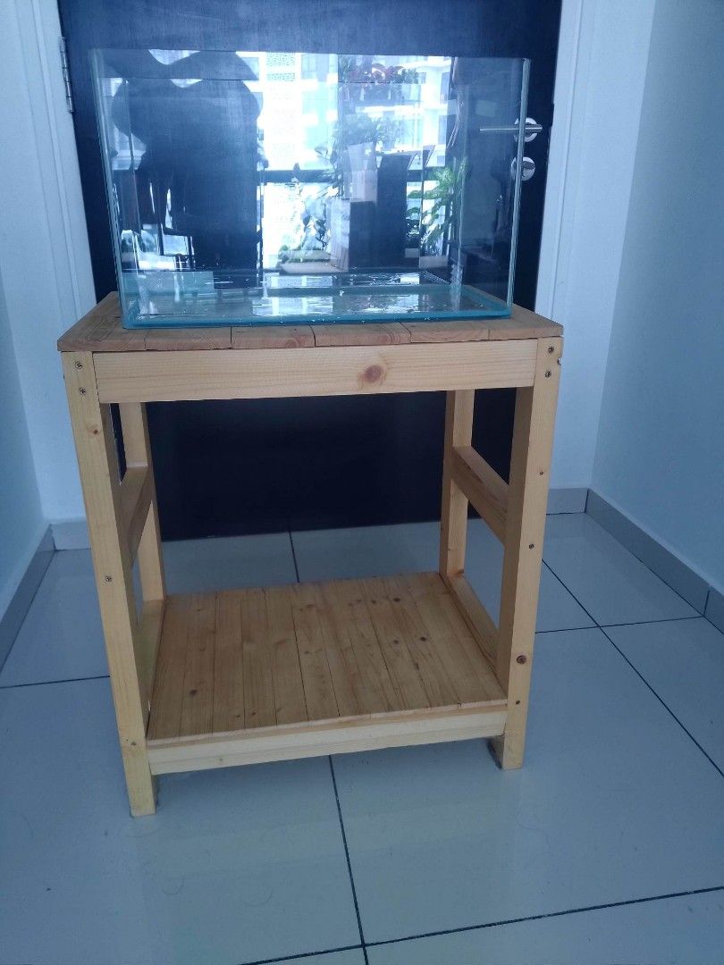 Solid Wood Aquarium Table 60x40x70, Pet Supplies, Homes & Other Pet