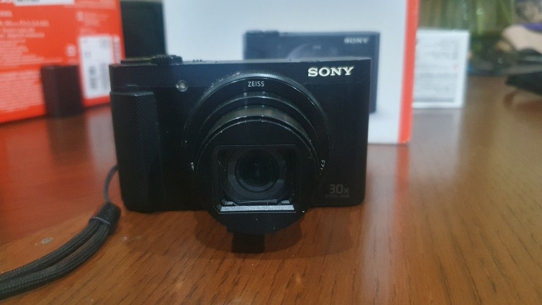 Sony HX90V 30X Optical Zoom point and shoot camera, Photography