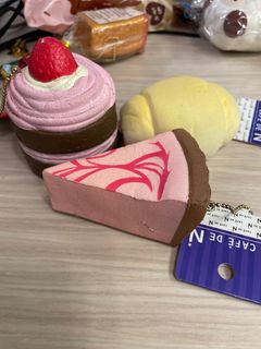 （分類：）位於 。 由 movingandsellinh 提交（商品編號 1227734070，圖片 1）。簡介： 。