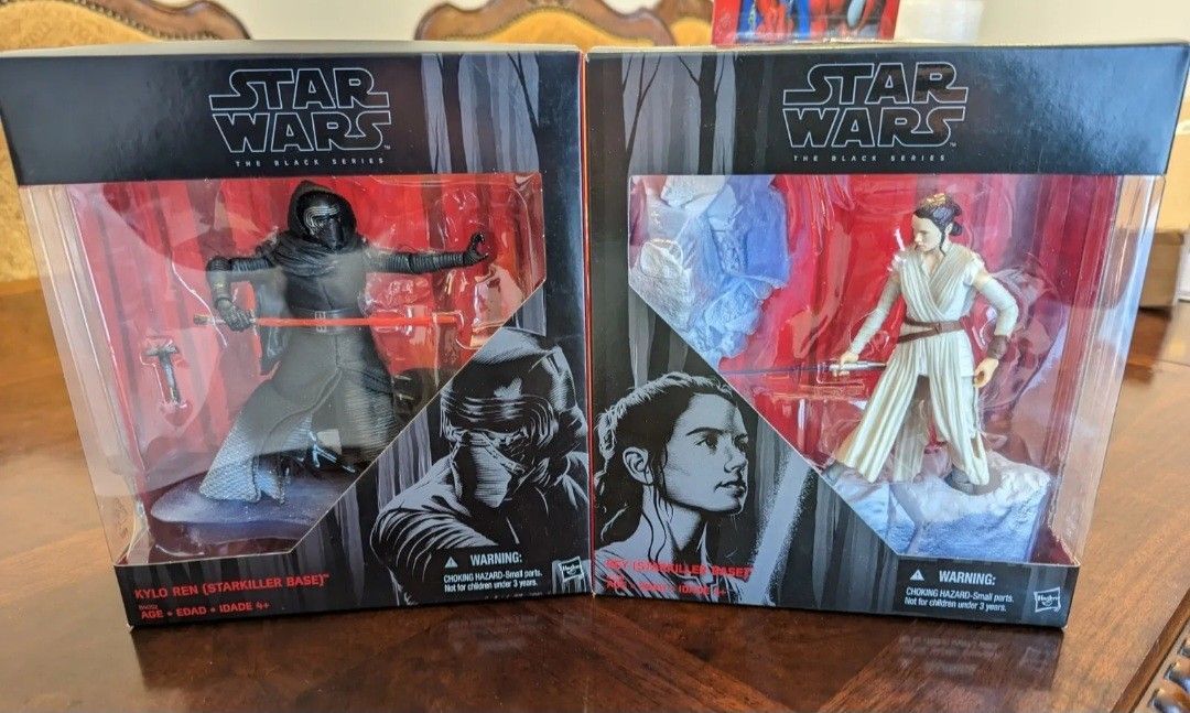 Star Wars The Black Series 6 Inch Rey (Starkiller Base) 