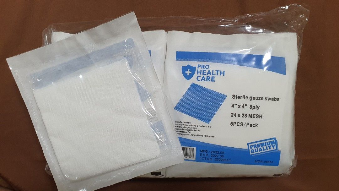 Sterile Gauze Swabs, 4x4 8ply 100pcs, 5pcs per pack. on Carousell