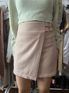 Suede asymmetrical skirt with belt buckle from ever new