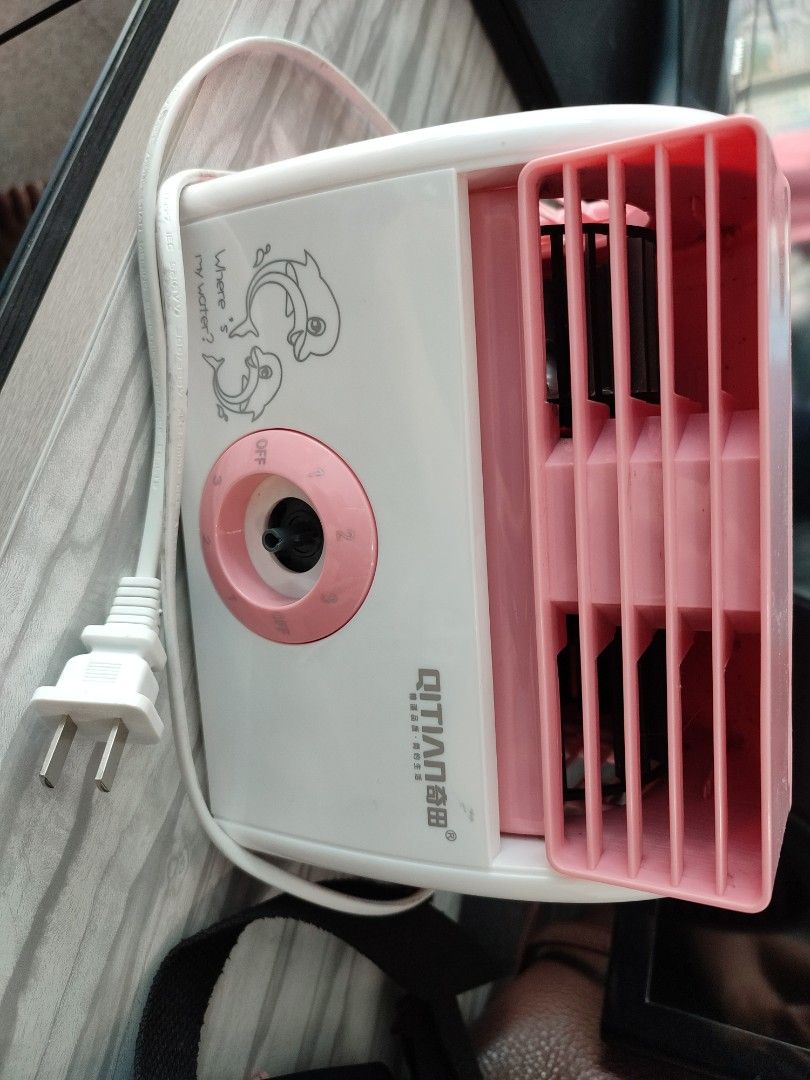 Table top fan/mini fan, Furniture & Home Living, Lighting & Fans, Fans