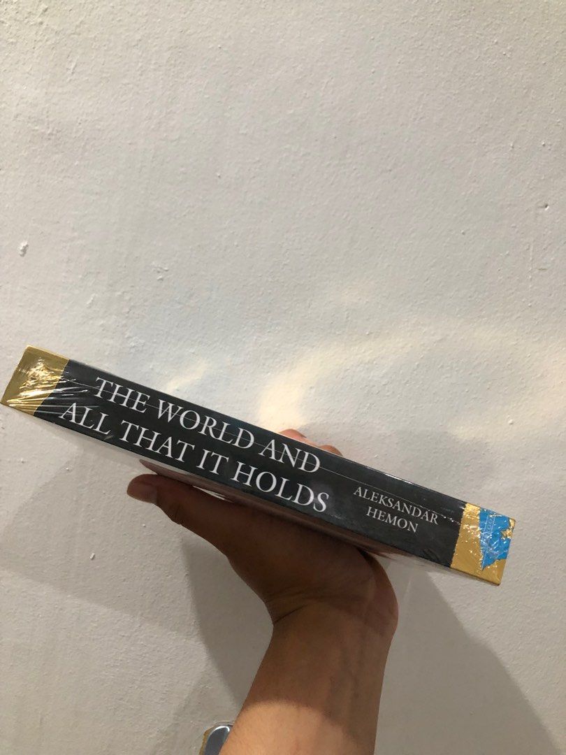 The world and all that it holds aleksandar hemon buku alat tulis