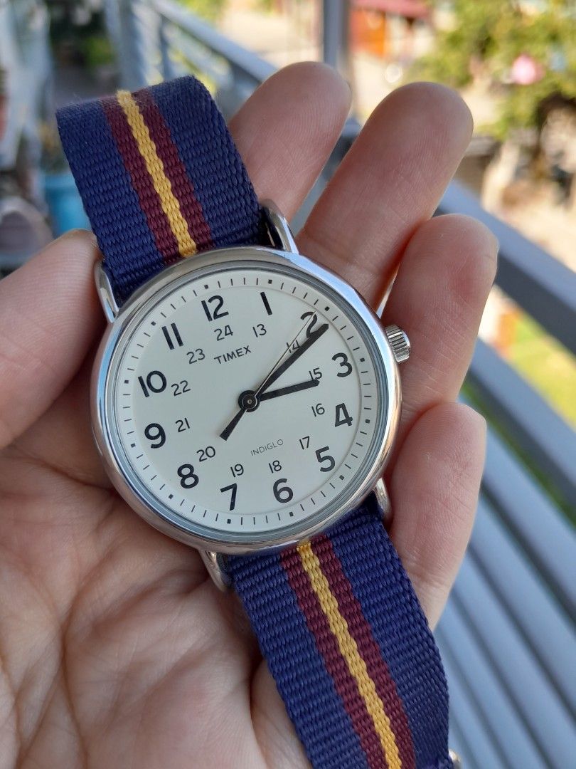 Timex cr2016 cell discount wr 30m price