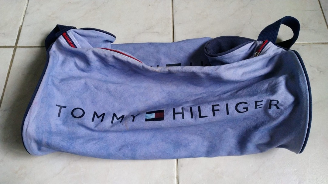 Tommy hilfiger shop gym bags