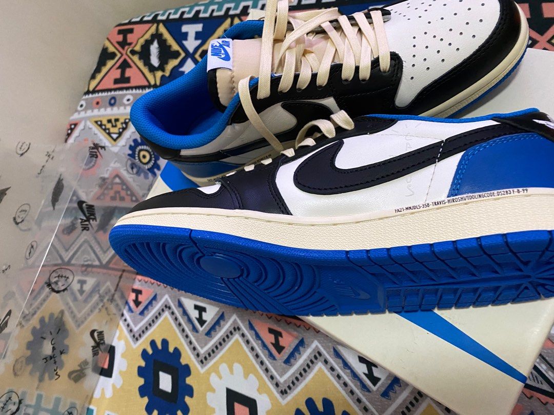 travis shoes nike