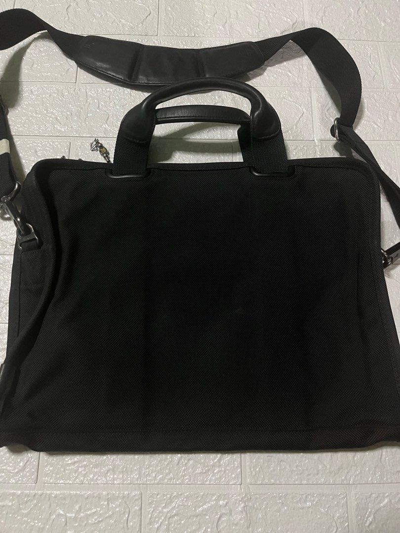 Tumi laptop bag on Carousell