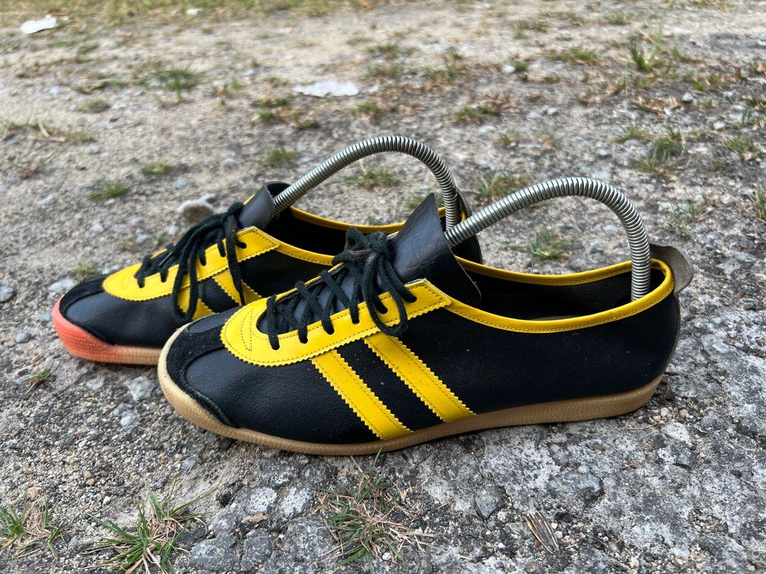 Adidas blackbird wave discount