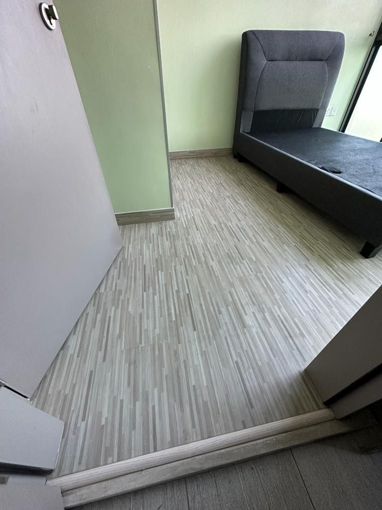 Vinyl Flooring 13 Yishun St 51 Singapore 760454, Home Services