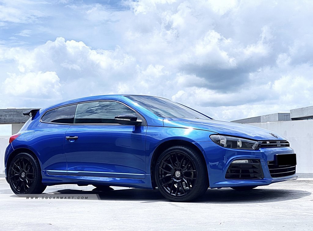 (Category: ) located in . Submitted by RefinedAutomobiles (Listing ID 1227744939, Image 1). Description: .