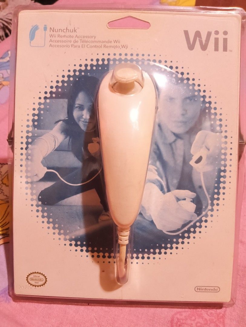 wii-nunchuk-on-carousell