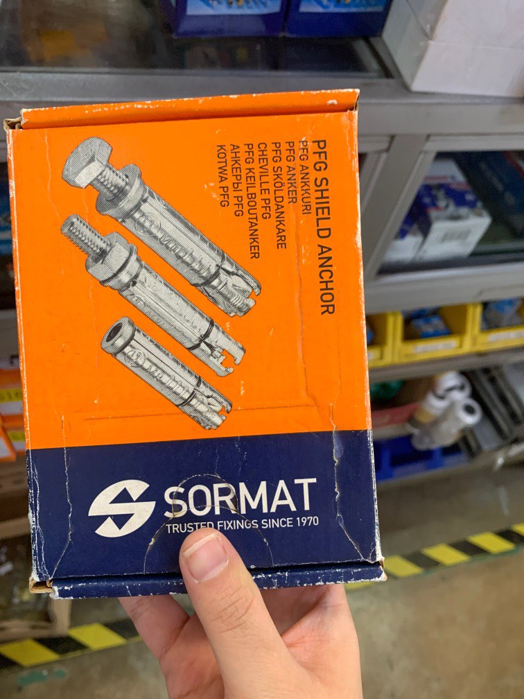 10mm expansion bolt, Furniture & Home Living, Home Improvement