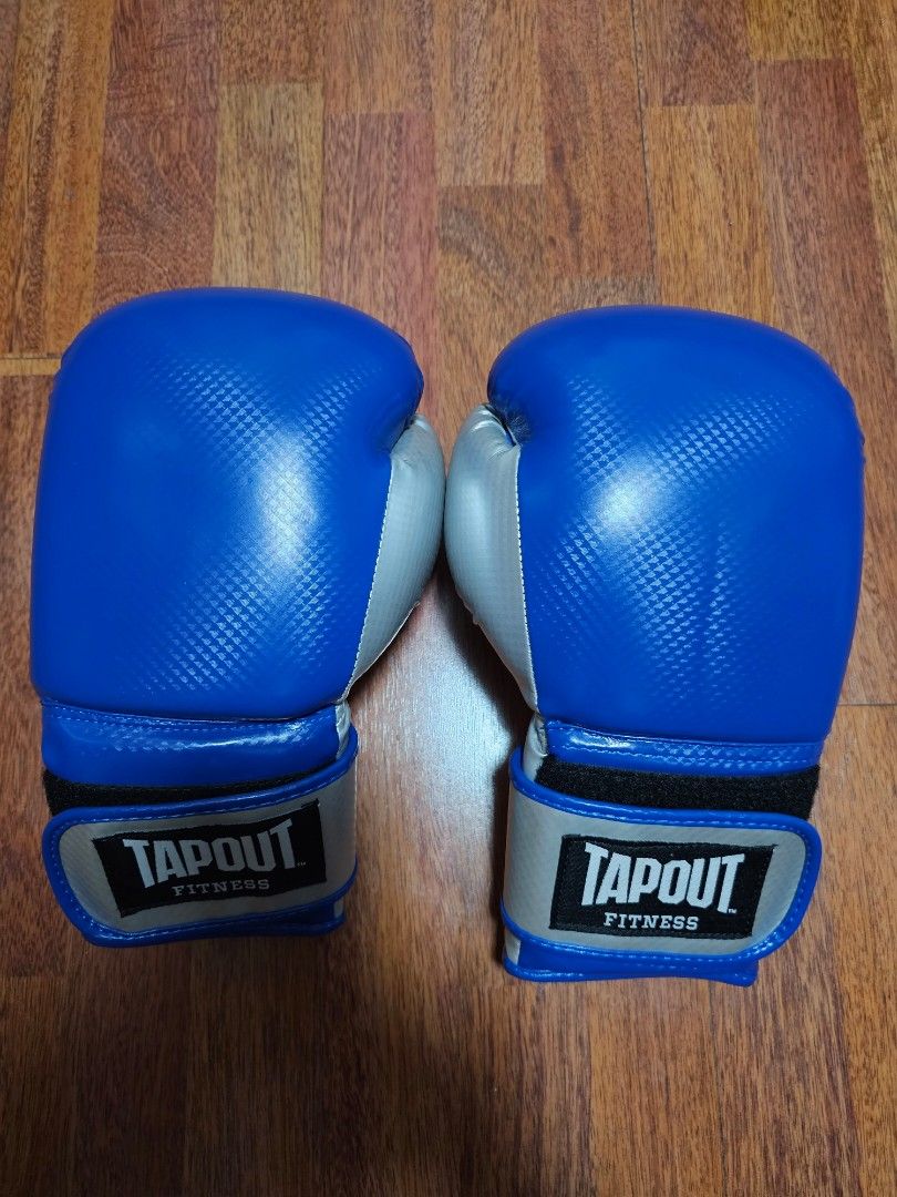 12 Oz Boxing Gloves, Sports Equipment, Other Sports Equipment and