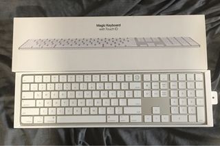 99%新apple magic keyboard with numeric key and touch id