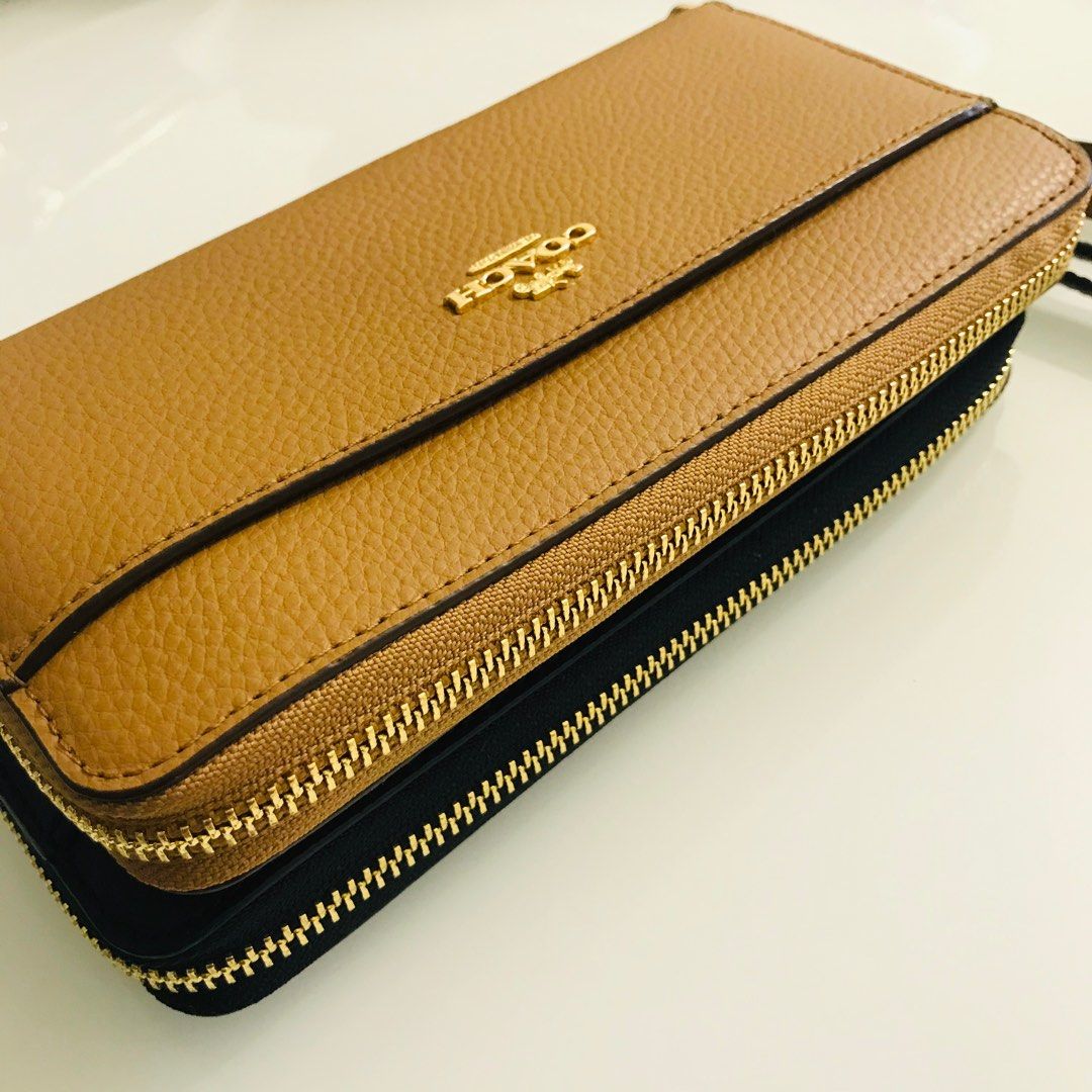 ACCORDION ZIP WALLET COACH F76517 LIGHT SADDLE Women s Fashion Bags Wallets on Carousell