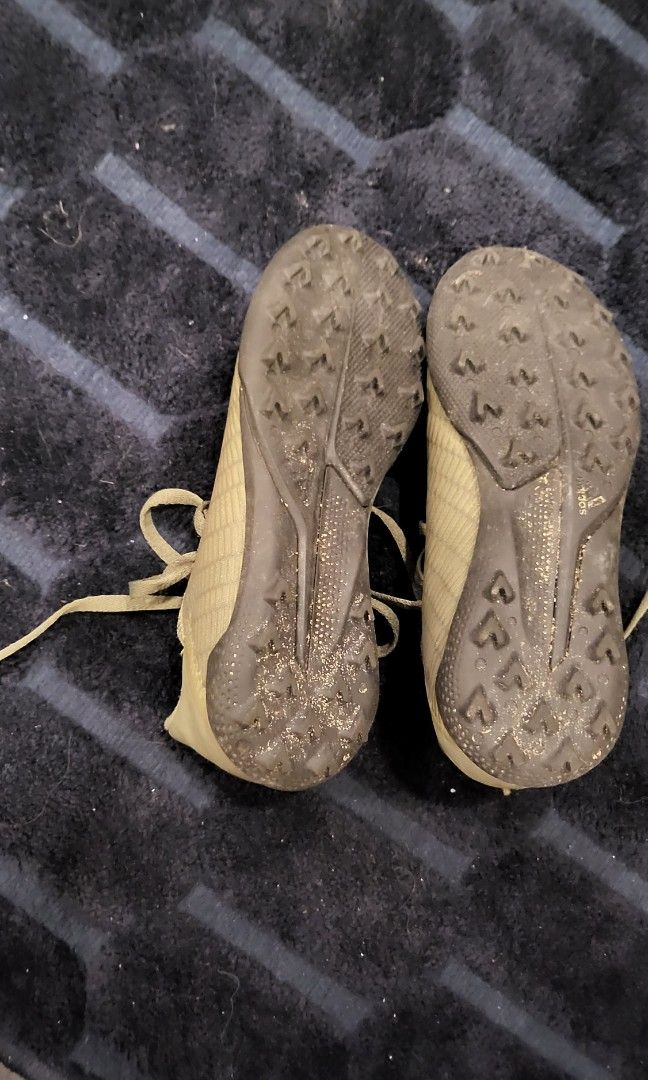 umbro astro turf shoes