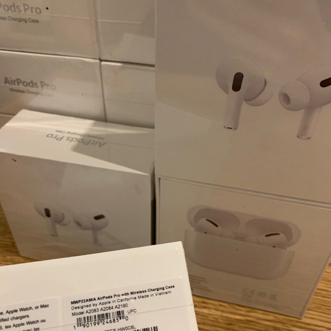 保証未開始 未開封新品]AirPods Pro MLWK3J A 2021年モデル MagSafe ...