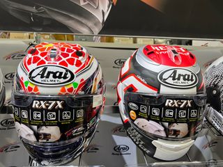 （分類：）位於 。 由 c.h.autoworld 提交（商品編號 1227846868，圖片 1）。簡介： 。