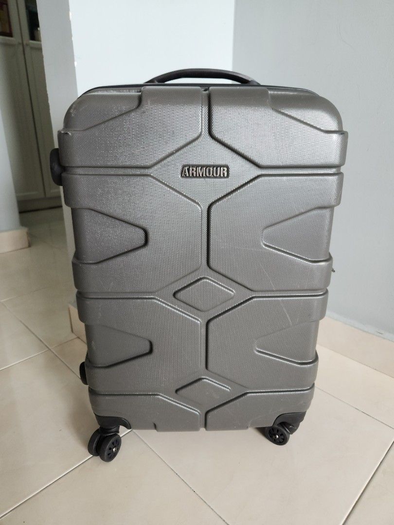 Armour luggage top