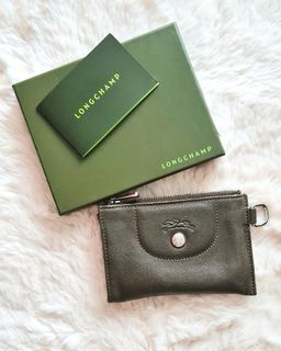 (Category: ) located in . Submitted by mitchiel.preloved (Listing ID 1215994372, Image 1). Description: .