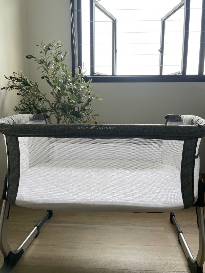 Bedside Sleeper Baby Delight, Babies & Kids, Baby Nursery & Kids