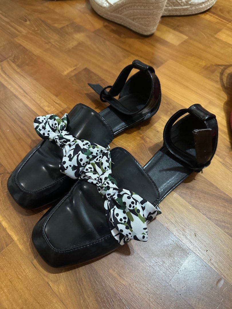 Cute best sale unique shoes