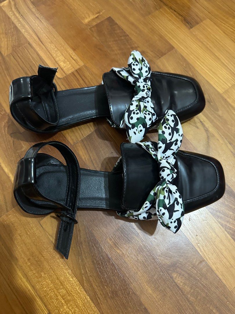 Cute best sale unique shoes