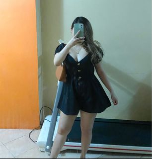 (Category: ) located in . Submitted by declutterwithmepls (Listing ID 1227895506, Image 1). Description: .