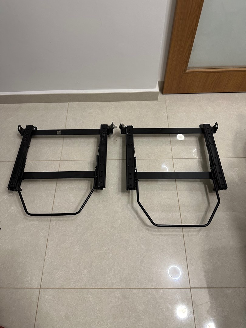 Bride seat brackets civic FD, Car Accessories, Accessories on Carousell