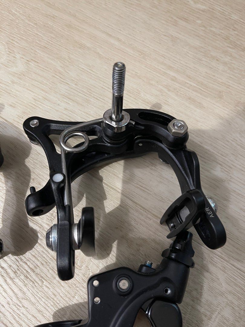 Brompton brake lever and caliper (chpt3 v3), Sports Equipment, Bicycles