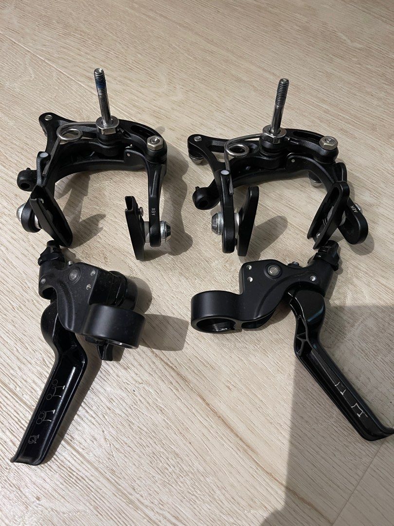 Brompton brake lever and caliper (chpt3 v3), Sports Equipment, Bicycles