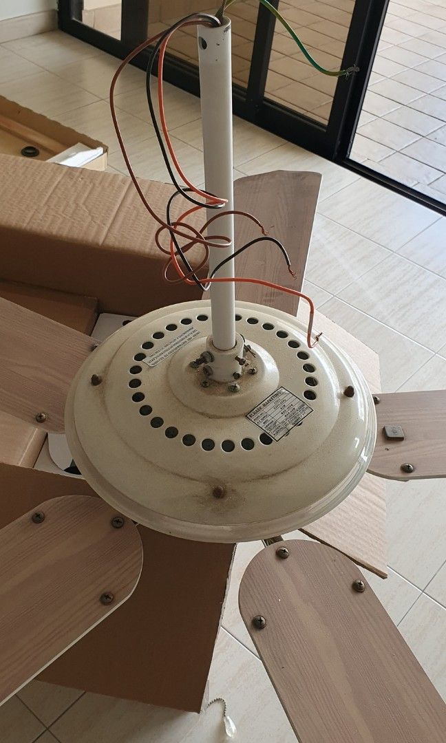 Ceiling Fan elmark used, Furniture & Home Living, Lighting & Fans, Fans