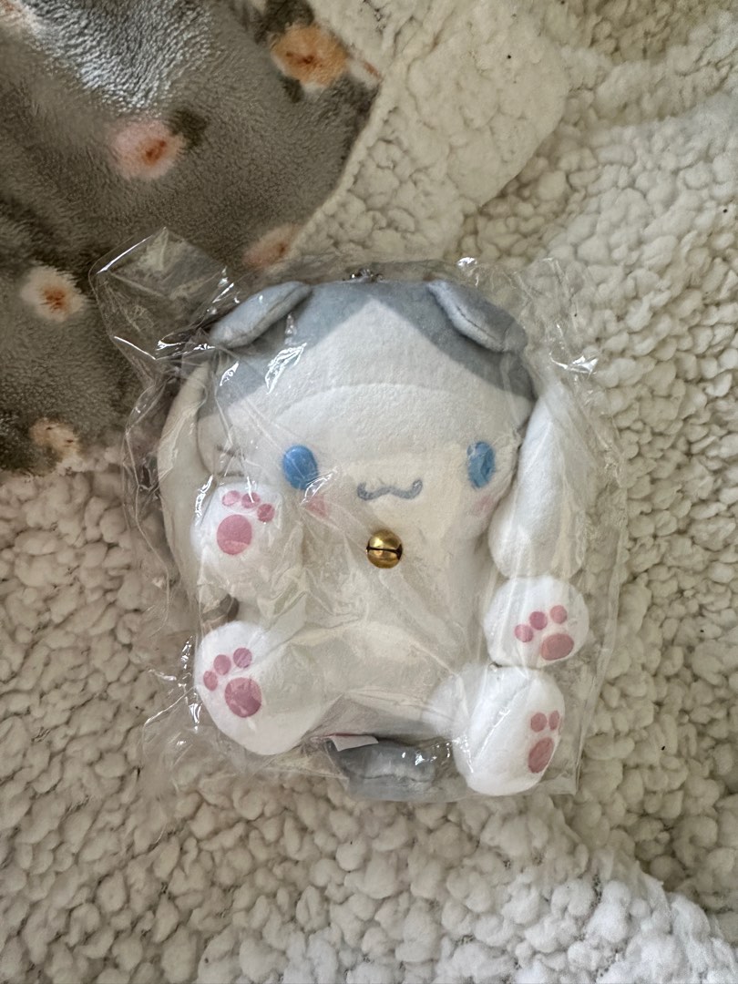 Cinnamoroll keychain/soft toy/plush, Hobbies & Toys, Toys & Games on